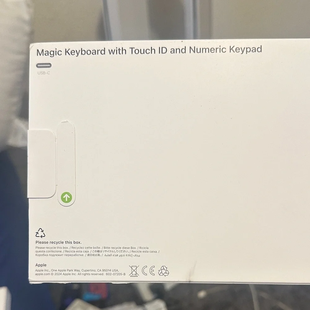 Apple Magic Keyboard with Touch ID - White